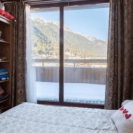 아파트 Apt At The Foot Of Slopes In With Balcony