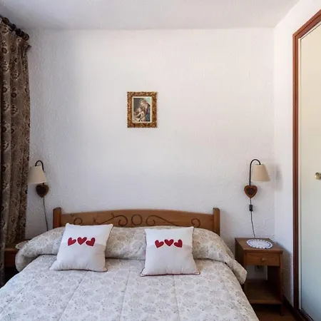 Apt At The Foot Of Slopes In With Balcony *